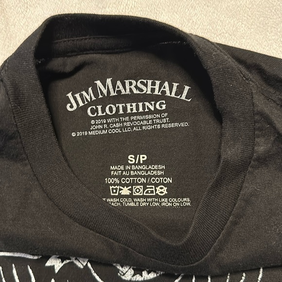 Men’s Johnny Cash T-Shirt - Picture 2 of 2